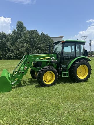 Main image John Deere 5075E