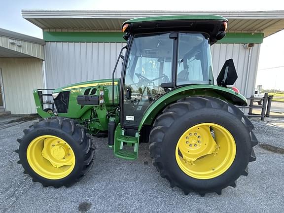 Image of John Deere 5075E Primary image