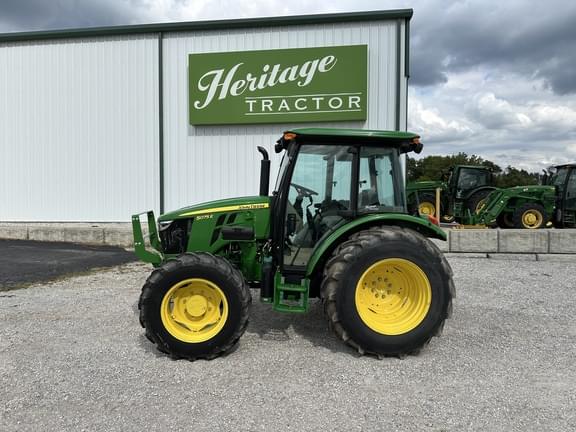 Image of John Deere 5075E equipment image 1