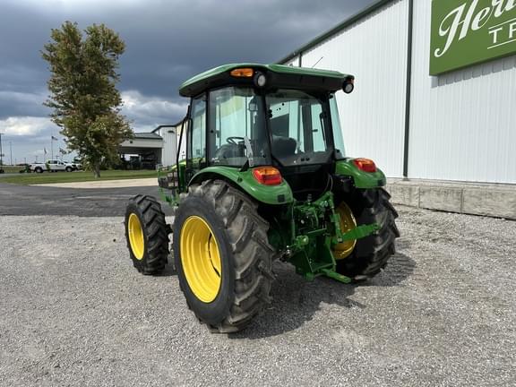 Image of John Deere 5075E equipment image 3