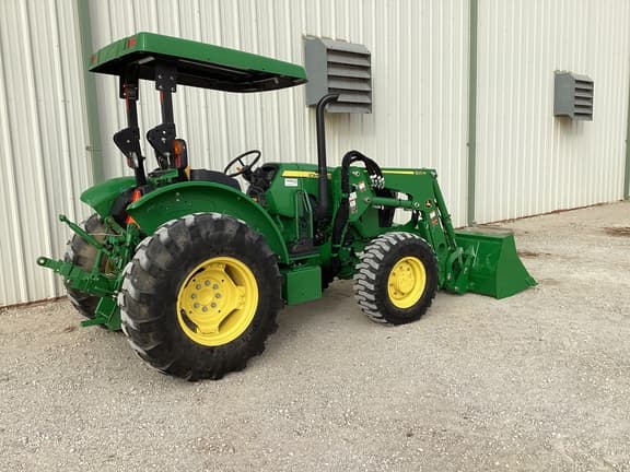 Image of John Deere 5075E equipment image 4