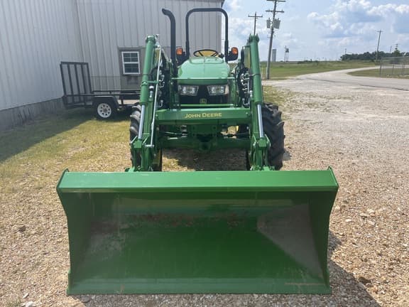 Image of John Deere 5075E equipment image 2