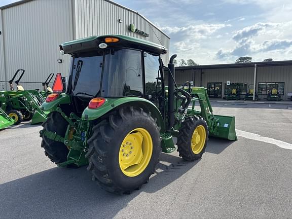 Image of John Deere 5075E equipment image 4