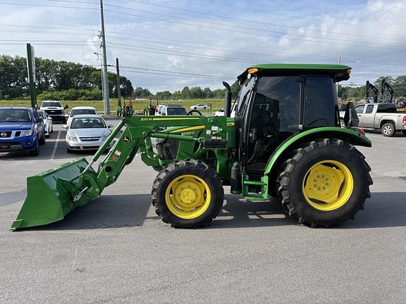 Image of John Deere 5075E equipment image 1