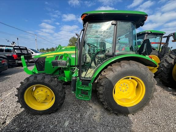 Image of John Deere 5075E equipment image 2