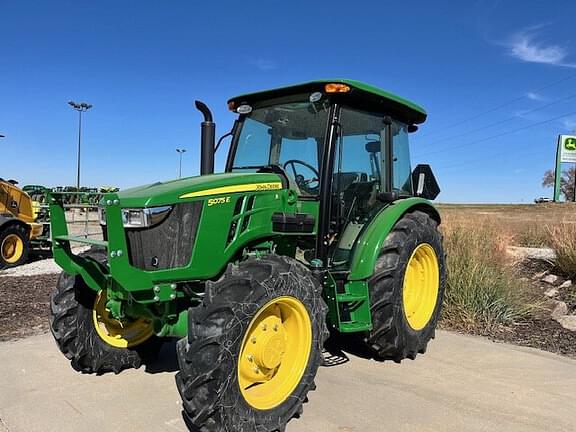 Image of John Deere 5075E Primary image