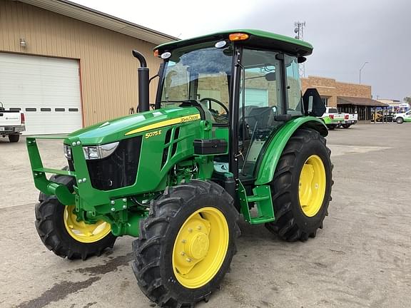 Image of John Deere 5075E Primary image