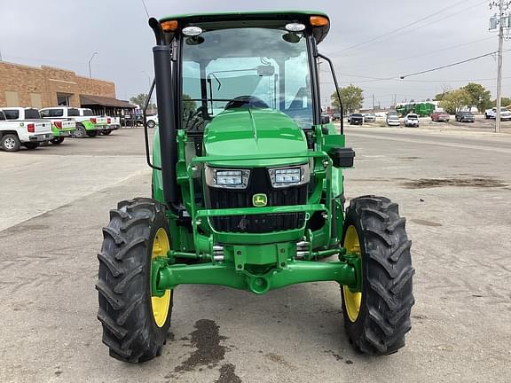 Image of John Deere 5075E equipment image 1