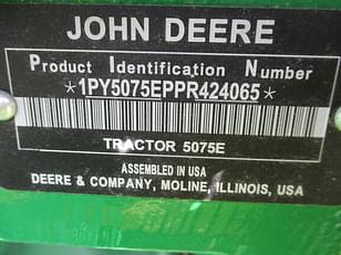 Main image John Deere 5075E 13