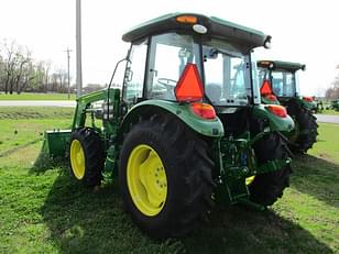 Main image John Deere 5075E 3