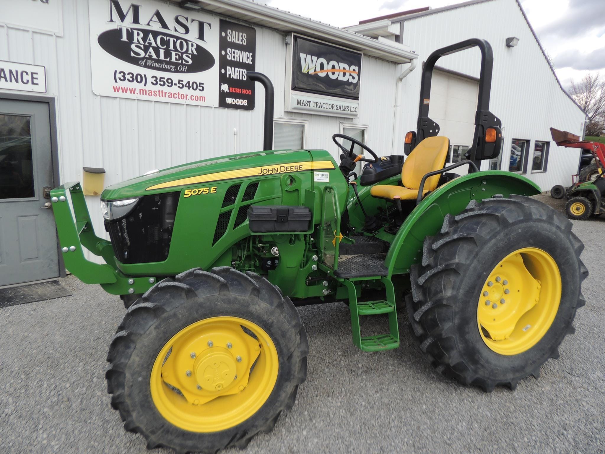 2024 John Deere 5075E Equipment Image0