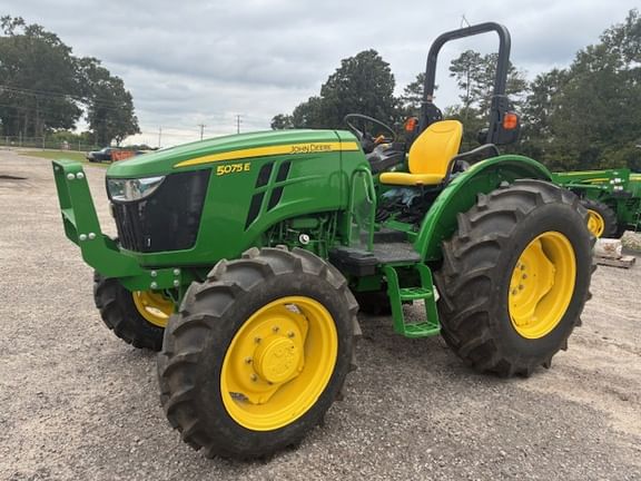 2024 John Deere 5075E Equipment Image0