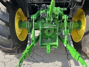 Main image John Deere 5075E 20