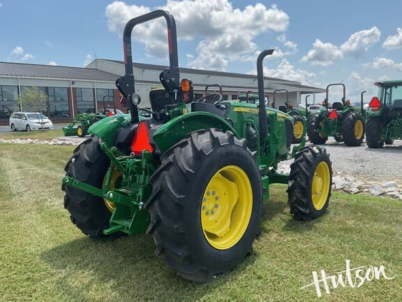 Image of John Deere 5075E equipment image 3