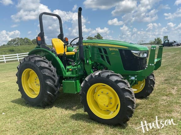 Image of John Deere 5075E equipment image 1