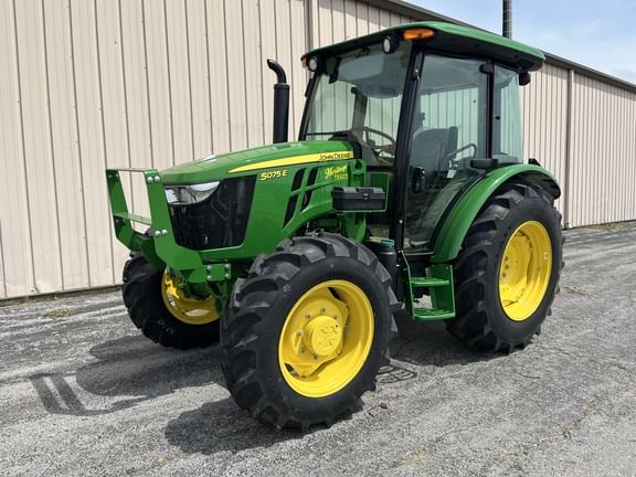 2024 John Deere 5075E Equipment Image0