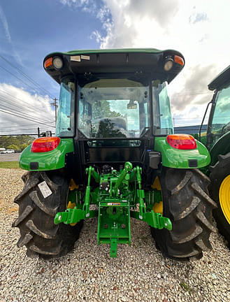 Image of John Deere 5075E equipment image 1