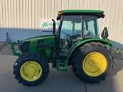 Thumbnail image John Deere 5075E 3