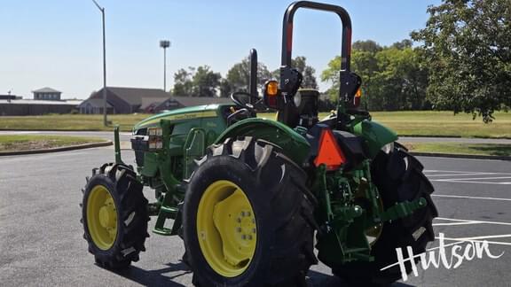 Image of John Deere 5075E equipment image 2