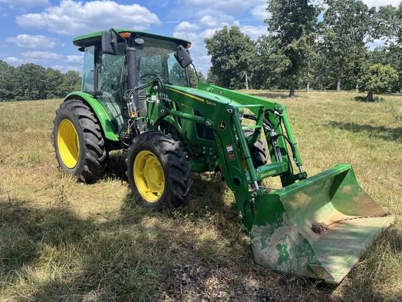 Image of John Deere 5075E equipment image 4