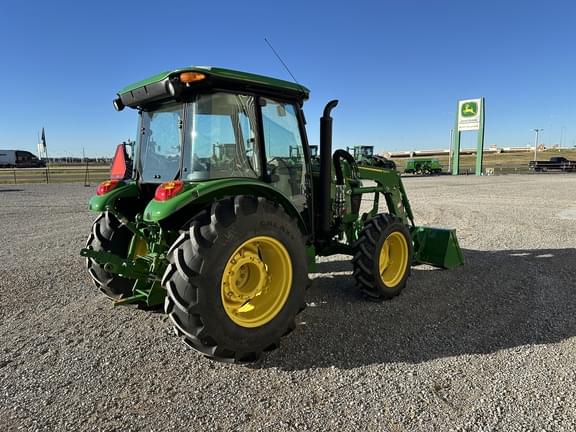 Image of John Deere 5075E equipment image 4