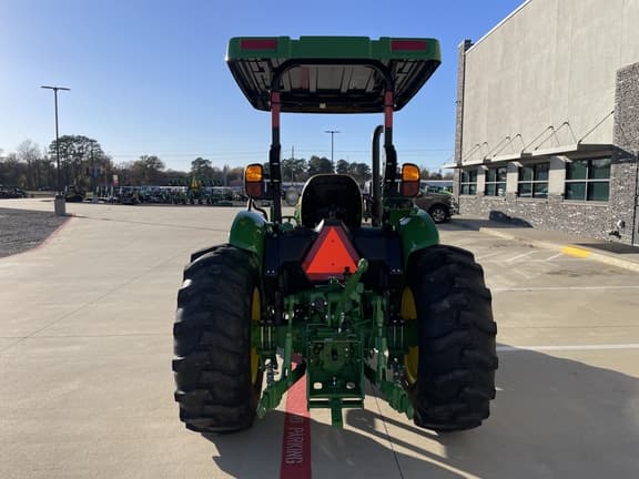 Image of John Deere 5075E equipment image 3