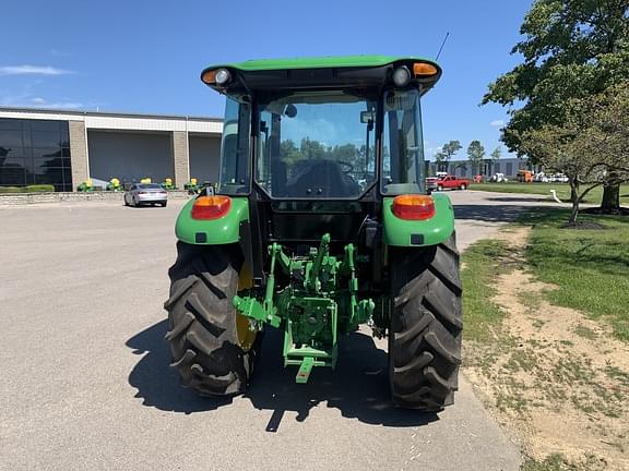 Image of John Deere 5075E equipment image 4