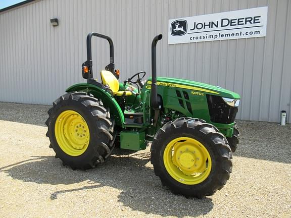 Image of John Deere 5075E Primary image