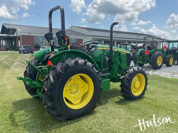 Image of John Deere 5075E equipment image 4