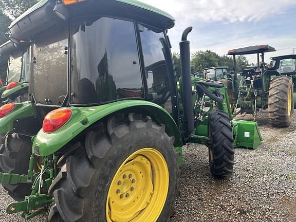 Image of John Deere 5075E equipment image 2