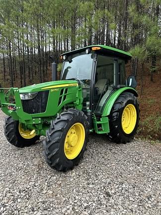 Image of John Deere 5075E Image 1