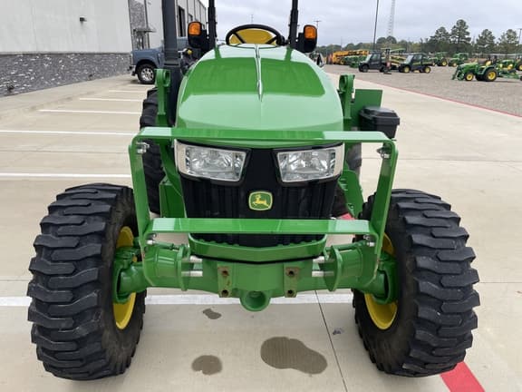 Image of John Deere 5075E equipment image 4