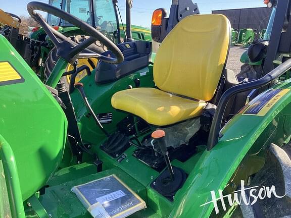 Image of John Deere 5075E equipment image 2