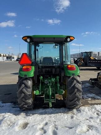 Image of John Deere 5075E equipment image 3