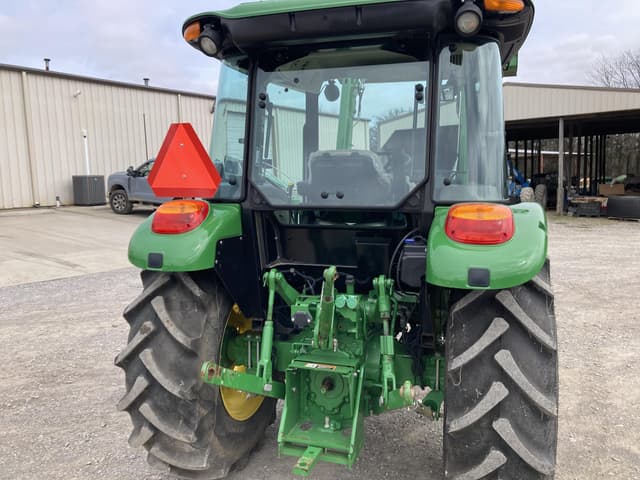 Image of John Deere 5075E equipment image 3