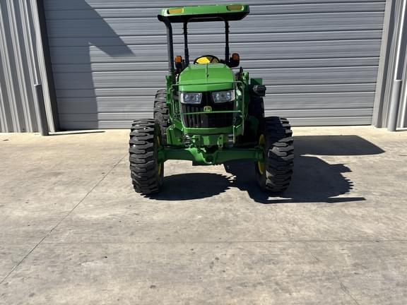 Image of John Deere 5075E equipment image 1