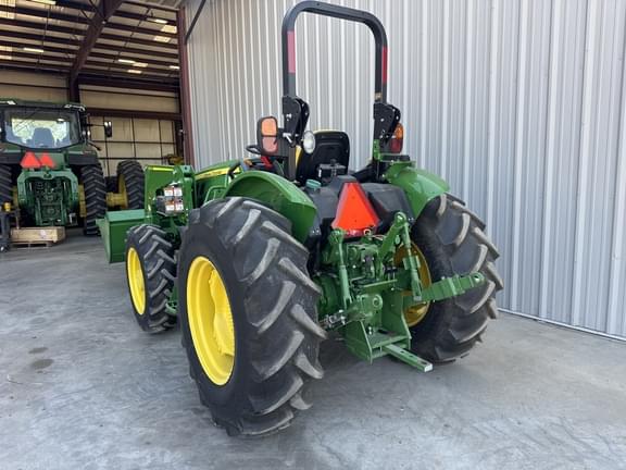 Image of John Deere 5075E equipment image 4