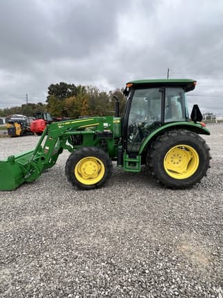 Main image John Deere 5075E