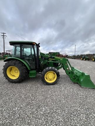 Image of John Deere 5075E equipment image 3
