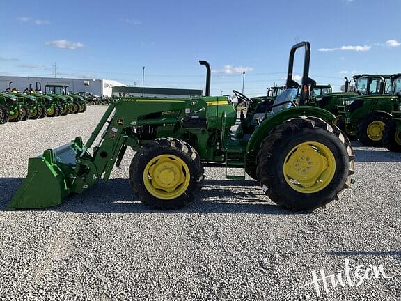 Image of John Deere 5075E equipment image 4