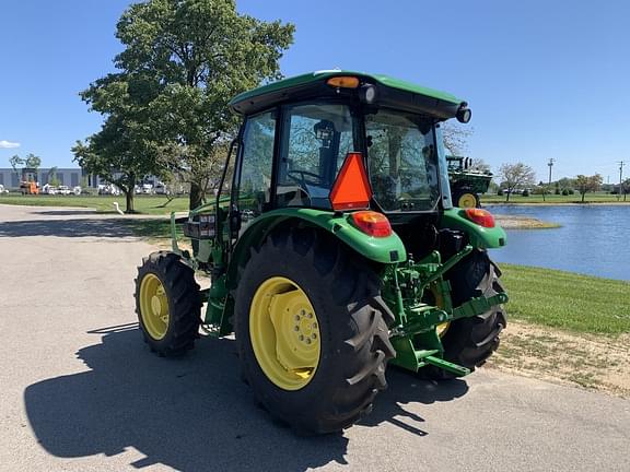 Image of John Deere 5075E equipment image 3