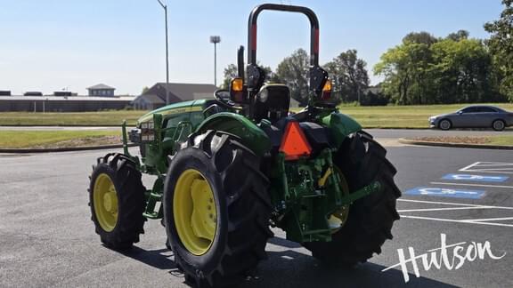 Image of John Deere 5075E equipment image 2