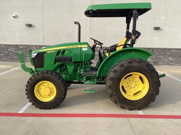 Image of John Deere 5075E Primary image