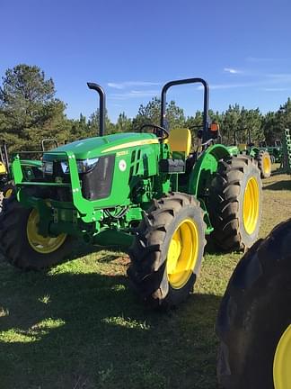 Image of John Deere 5075E equipment image 2