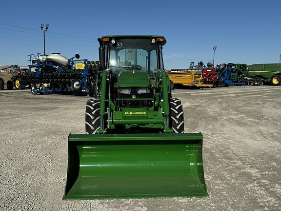 Image of John Deere 5075E equipment image 2