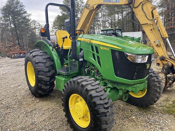 Image of John Deere 5075E Image 0