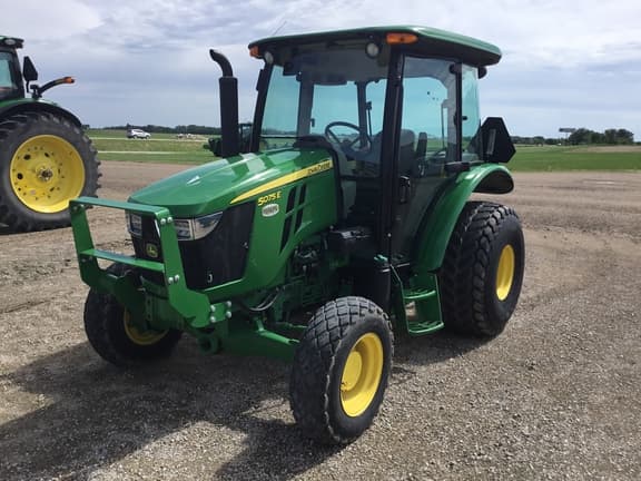 Image of John Deere 5075E Primary image
