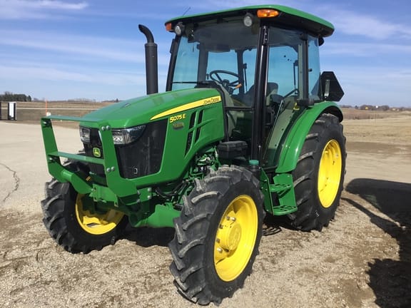2024 John Deere 5075E Equipment Image0