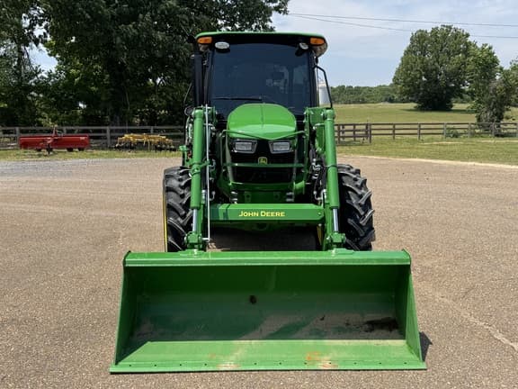 Image of John Deere 5075E equipment image 1