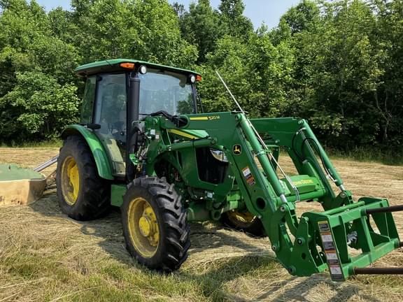 Image of John Deere 5075E equipment image 2